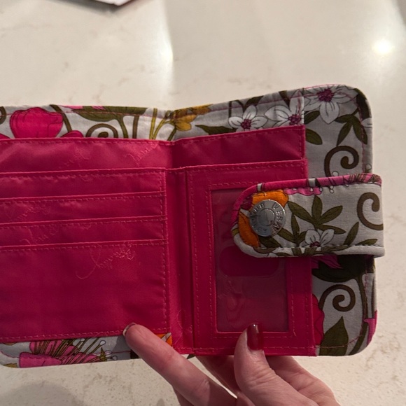 Floral Snappy Wallet - Picture 3 of 4